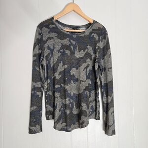 Generation Love Camo Long Sleeve Top Green Linen Snap Button Edgy Trendy M